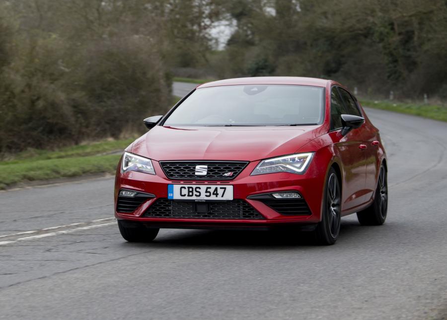  Seat Leon Cupra 300 2017 года  (UK) (фото 35 из 40)